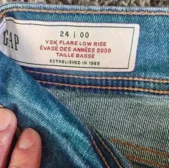 GAP LOW RISE  Y2K FLARE JEANS - Picture 4 of 7
